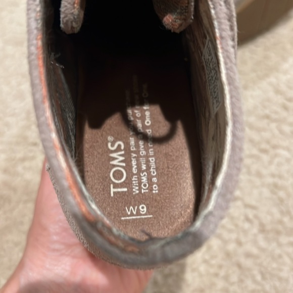 Tom’s Wedge Lace Up Bootie - Picture 5 of 5